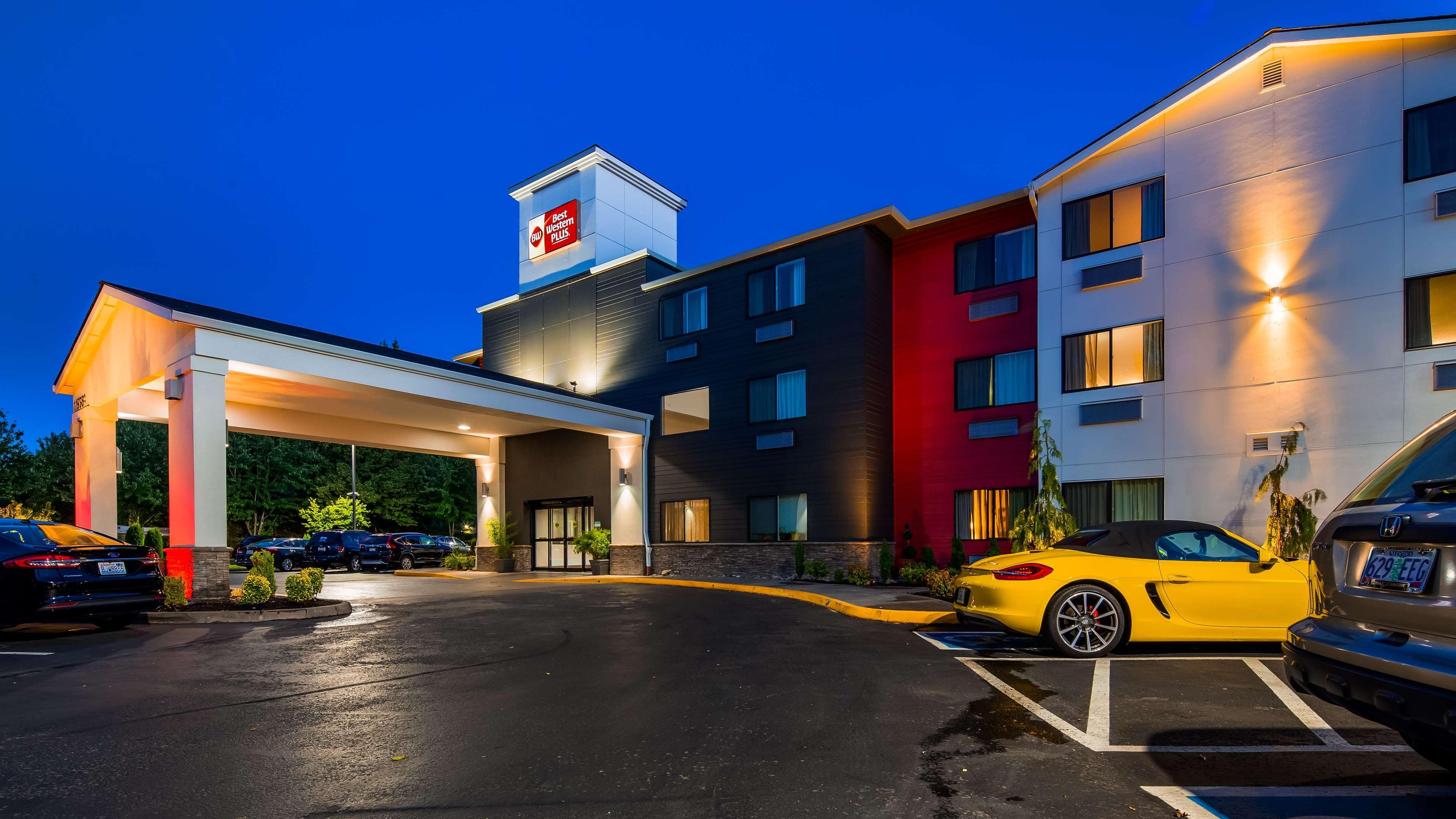 Best Western Plus Executive Hotel & Suites Sulphur Exterior photo