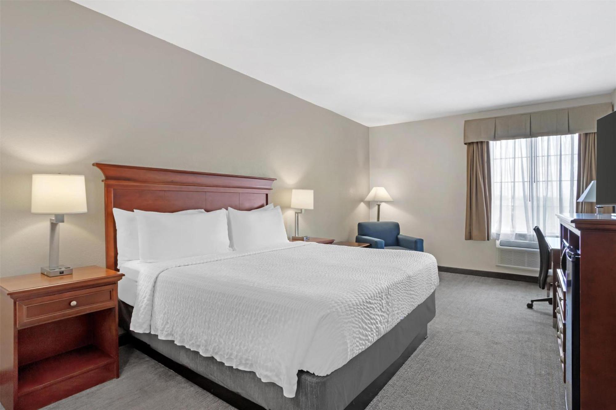 Best Western Plus Executive Hotel & Suites Sulphur Exterior photo